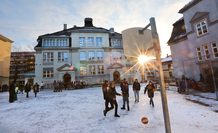 Språksenteret ute vinter